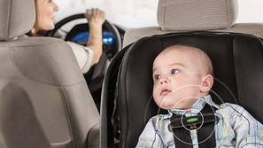 Otroški sedež in senzor