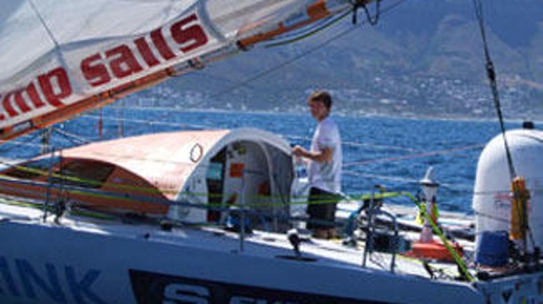 Mike Perham bo podrl en mesec star rekord Zaca Sunderlanda.