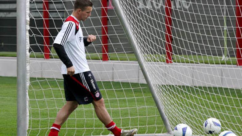 Lukas Podolski, ki se pri Bayernu ni naigral, se vrača v Köln, kjer že igra Mili
