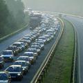 Do zgoščenega prometa je prihajalo tudi na ljubljanski južni obvoznici.