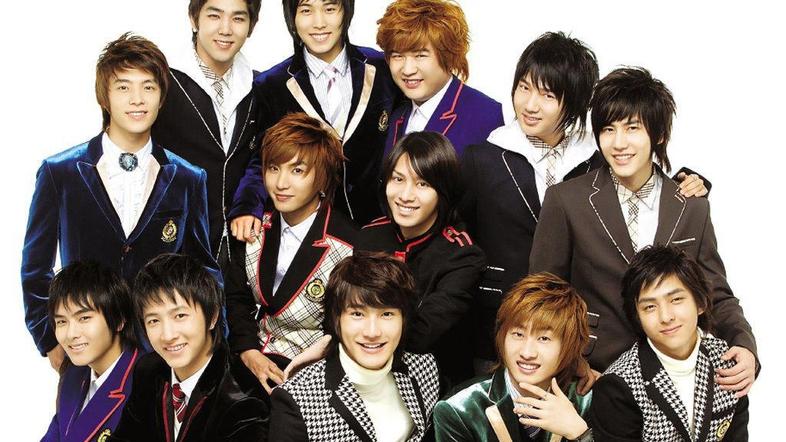 Super Junior – največja fantovska skupina na svetu – osvaja tudi Zahod. Od 13 or