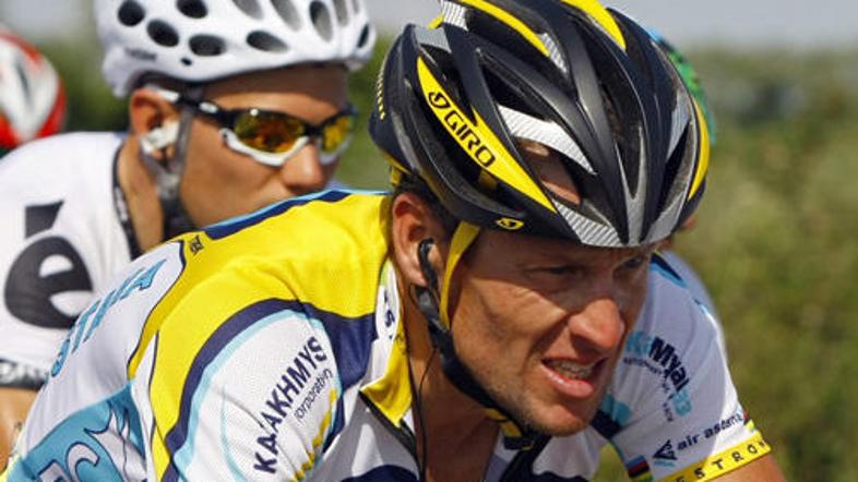 Lance Armstrong in tovariši so se veselili zmage na četrti etapi Toura.