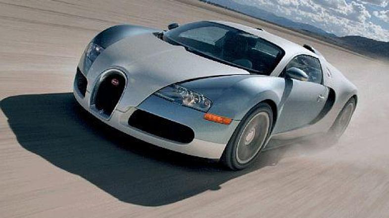 Bugatti veyron zmore več kot 400 kilometrov na uro.