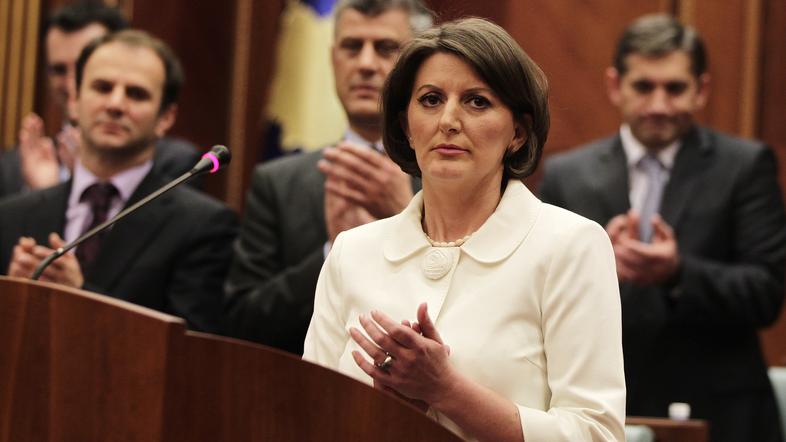 Kosovska predsednica Atifete Jahjaga je prisegla aprila. Njena prisotnost v vlog