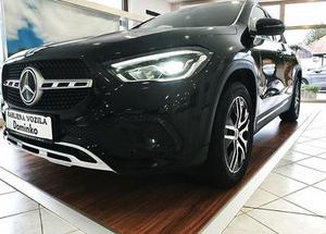 Mercedes-Benz GLA-Razred 180 AUT-SLO-MRT.KOT-KEYLESS-DAB-AMBIENTALNA-VIDEO