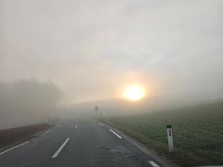 Megla, inverzija, sonce