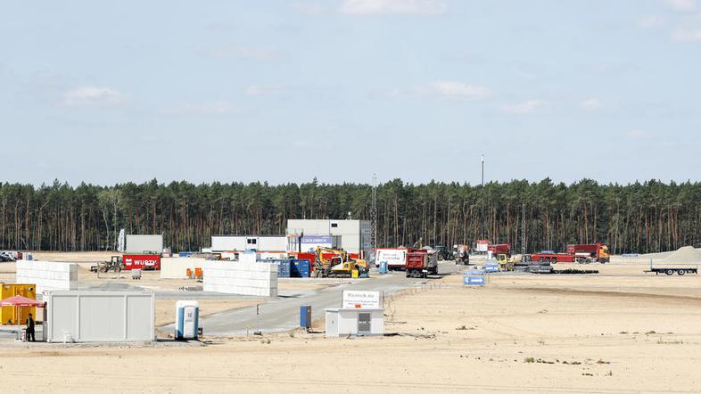 Tesla gigatovarna pri Berlinu