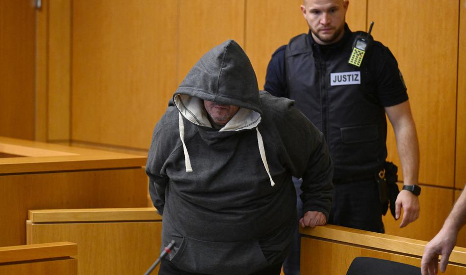 Leta omamljal ženo in objavljal njene posnetke