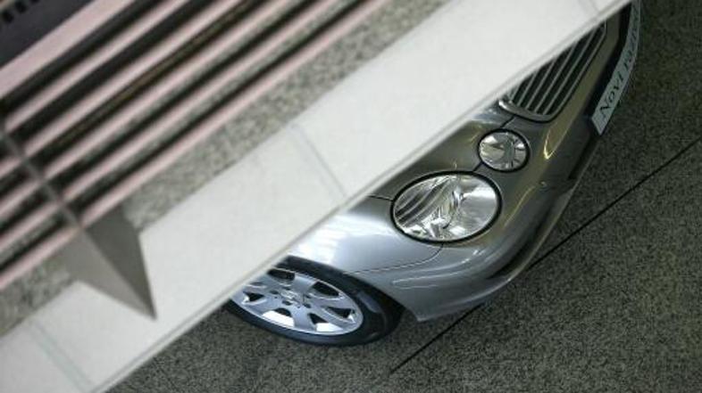 Paurević je mercedes ukradel v Sloveniji, nanj namestil italijanske tablice in g