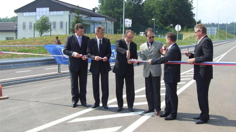 Tako so junija 2008 prometu predali prvo etapo črnomaljske obvoznice, od takrat 