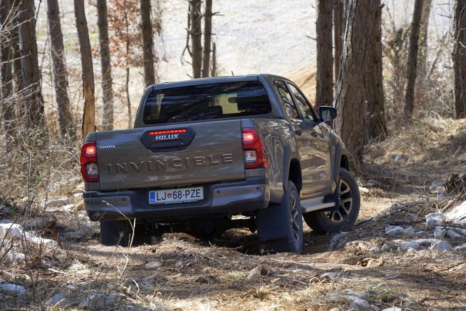 toyota hilux | Avtor: Matija_Janežič