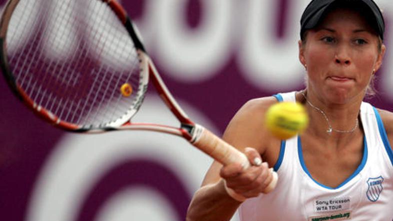 Aljona Bondarenko je prišla do finala Varšave.