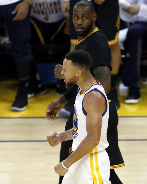 Curry LeBron James Warriors Cavaliers