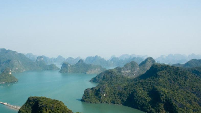 Zaliv Ha Long v Vietnamu se je med nominiranci ves čas odlično držal.