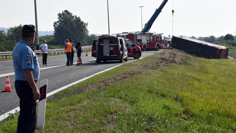 Prometna nesreča avtobusa