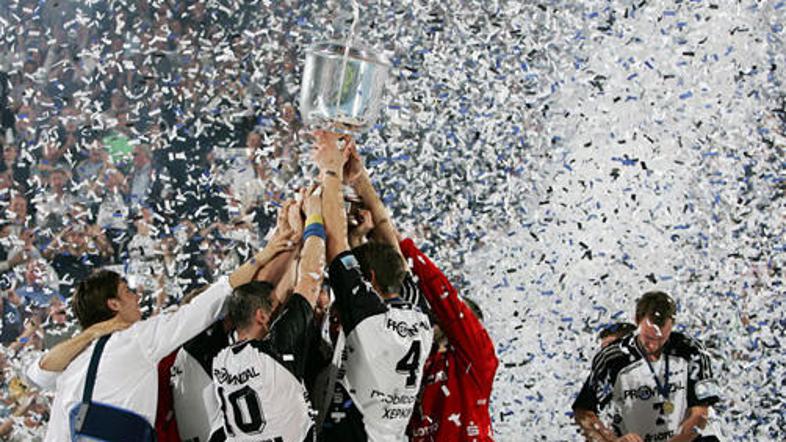 kavticnik_slavje_ins