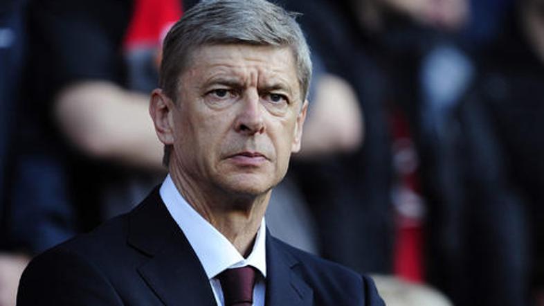 Arsene Wenger v teh dneh nima veliko razlogov za dobro voljo.