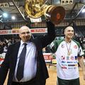 Džikić je z Olimpijo že dvigoval pokale.