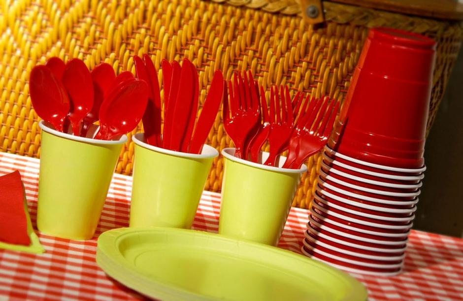 plastični pribor  | Avtor: Profimedias