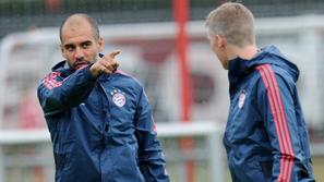 Guardiola Schweinsteiger CSKA Moskva Bayern München trening
