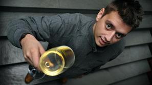 Raper pravi, da si namesto daril želi le veliko dobre volje. (Foto: Anže Petkovš