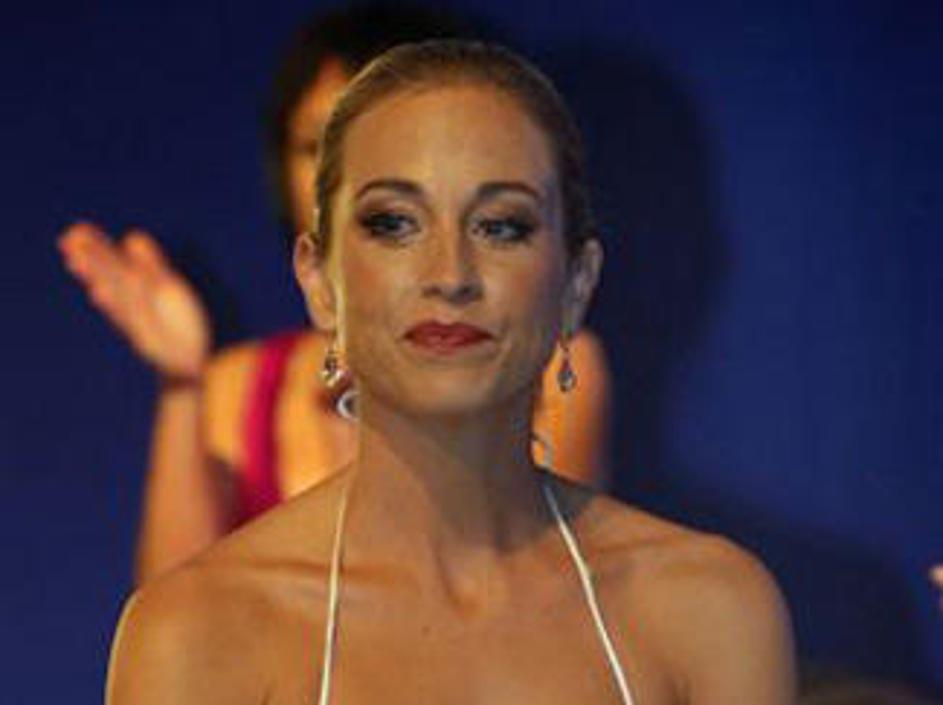 Nina je nova fatalka.