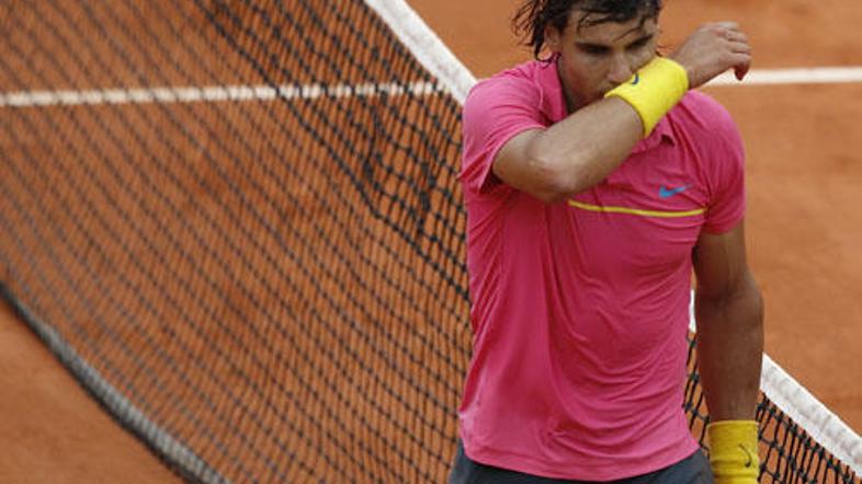 Rafael Nadal je razočaran zapuščal igrišče Philippe Chatrier.
