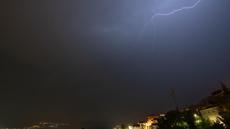 nevihta padavine dež