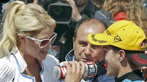 Paris Hilton je obiskala dirko motociklistov v razredu MotoGP v Barceloni.