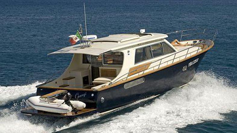 Z lobsterjem 43 se ne lovi jastogov, pač pa je namenjen uživanju in križarjenju 