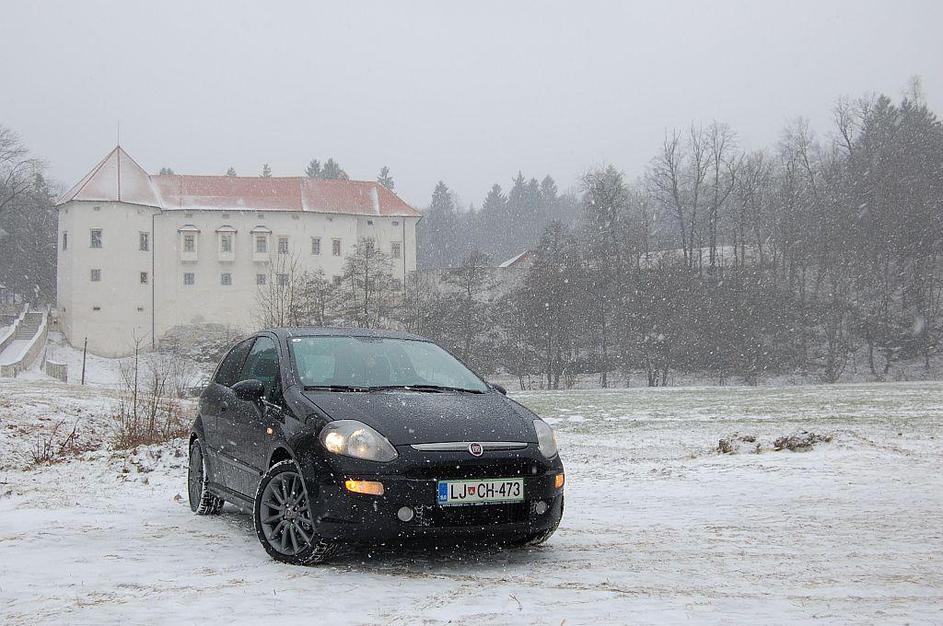 Punto ni bil deležen tolikšnih popravkov, da bi lahko govorili o novem modelu. P