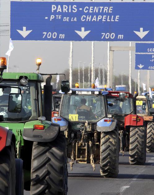 KMETJE, PROTEST, FRANCIJA, PARIZ
