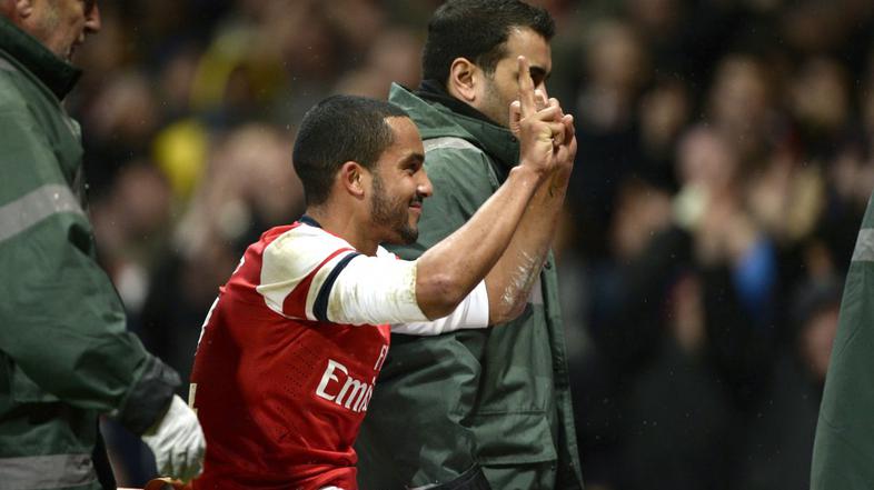 Walcott nosila Arsenal Tottenham FA pokal
