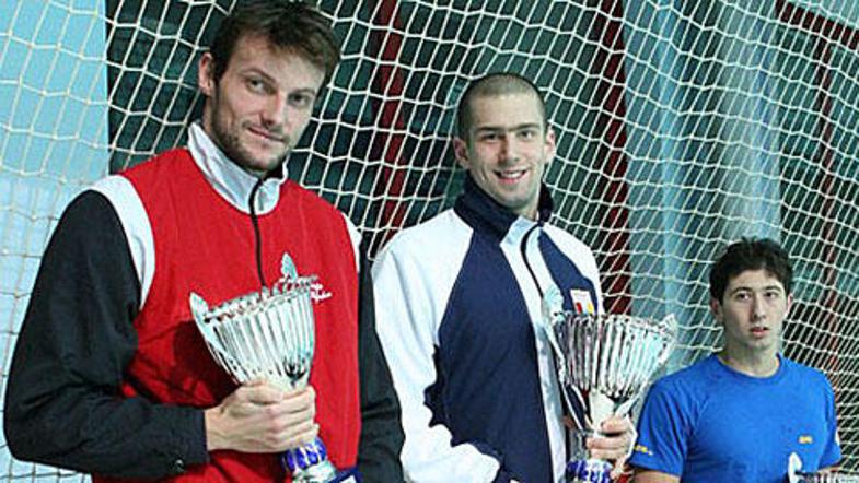 Marko Strahija (levo) operiran zaradi raka na testisih