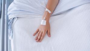 otrok bolnišnica infuzija