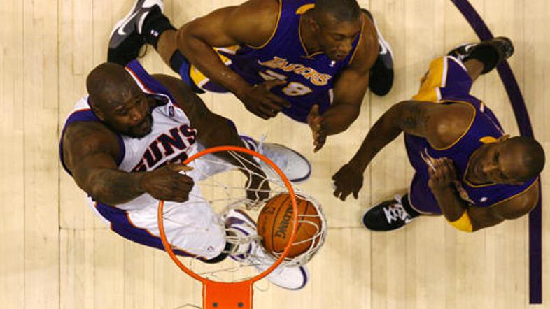 Ko je O'Neal nazadnje na dveh zaporednih tekmah dosegel preko 30 točk, je bil še