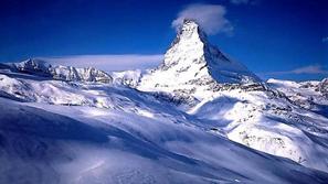 Matterhorn je 4.478 metrov visoka gora, ki leži na meji med Švico in Italijo. Iz