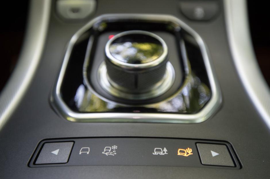 Evoque | Avtor: Anže Petkovšek