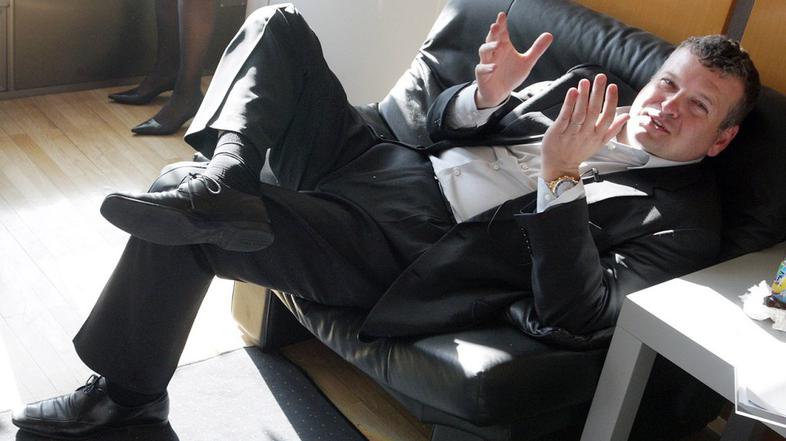 skakalci sprejem brnik lovše