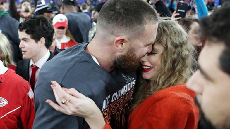 Taylor Swift, Travis Kelce