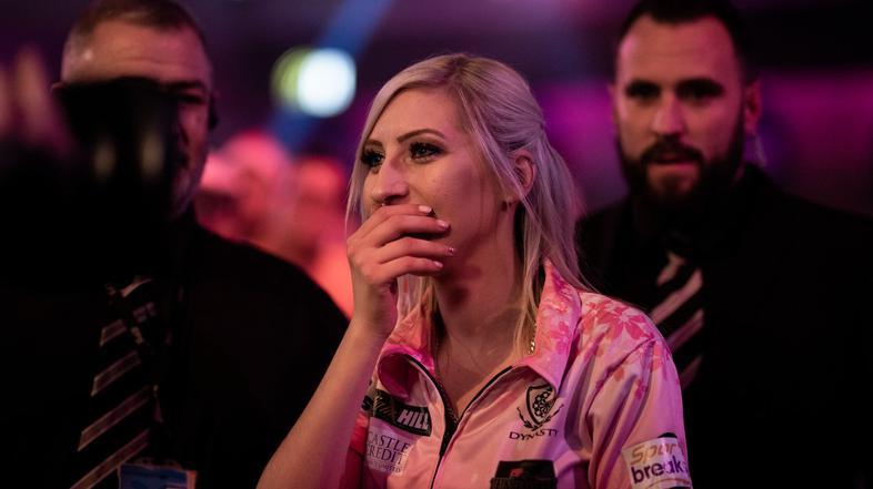 Fallon Sherrock pikado