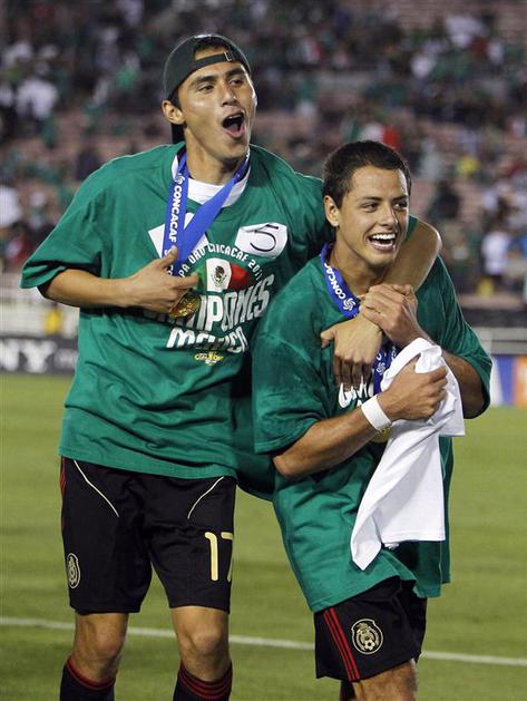 Mehika - ZDA, CONCACAF, paul Aguilar, Javier Hernandez 