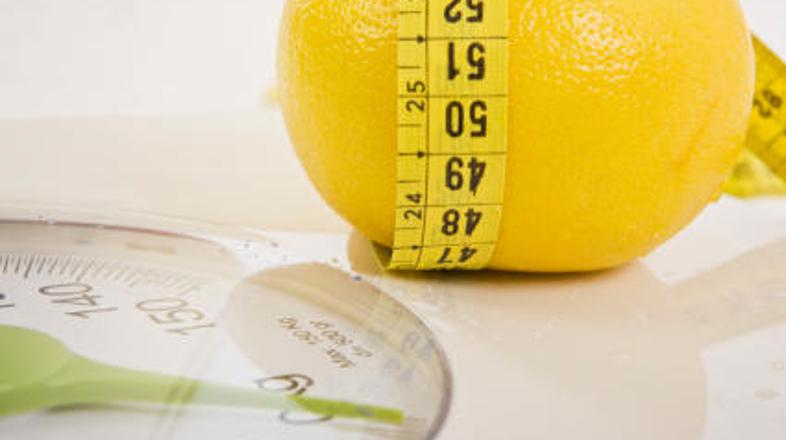 Dieto začnite počasi, drugače se bodo izgubljeni kilogrami hitro vrnili.