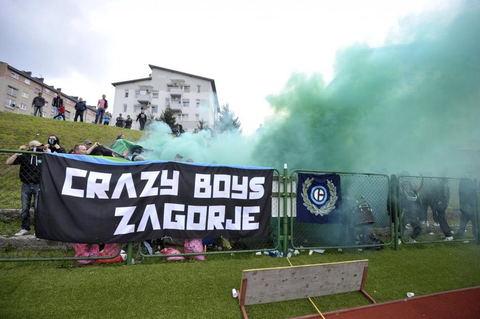 Crazy Boys navijači Rudar Trbovlje NK Zagorje stadion Rudar zasavski derbi  | Avtor: Anže Petkovšek
