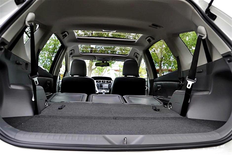 Prius+ | Avtor: Gregor Prebil