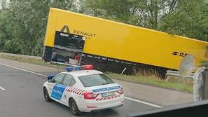 Renault tovornjak nesreča