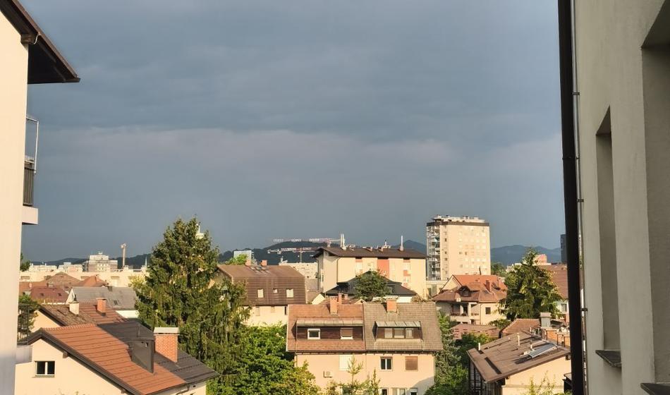 Po hudi vročini bo pokalo: Pripravite se