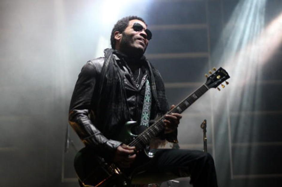 Kravitz v elementu igranja komada Freedom Train