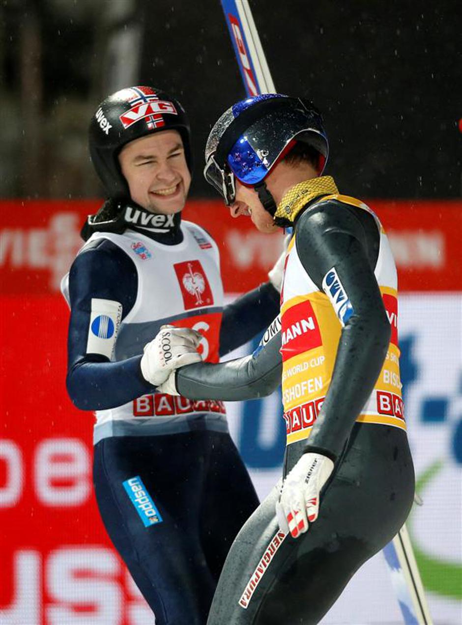 Schlierenzauer Jacobsen novoletna turneja zmaga Bischofshofen svetovni pokal | Avtor: EPA