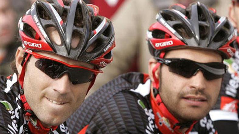 Alejandro Valverde (v ospredju) in Oscar Pereiro imata za sezono 2008 velike nač